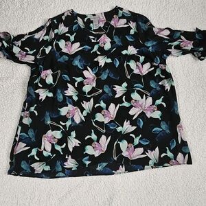 Catherines 2X Tunic Top V Neck Floral 3/4 Sleeves Lagenlook